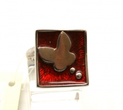 01-04-0027RED_1udc7rho.jpg