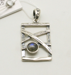 SS15P-LAB_qo69ixbk.jpg