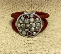 vr0774_silver_red