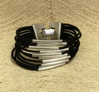 vr1089_negro
